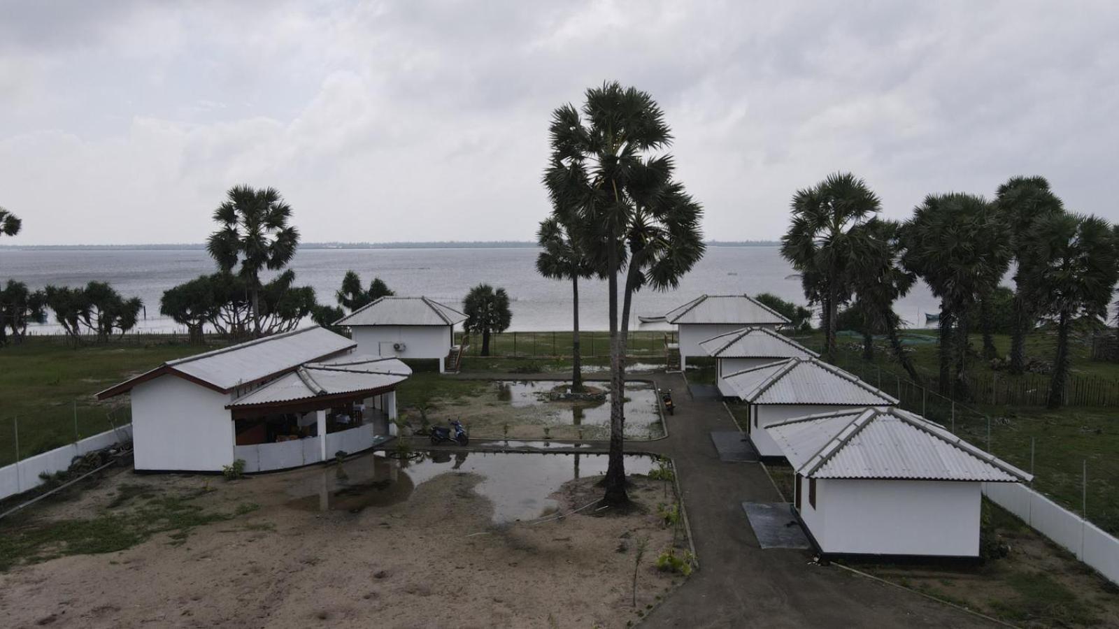 Palm Beach Resort Ceylon Jaffna Exterior photo
